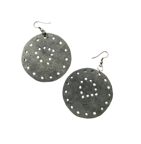 Pereche de cercei de epocă